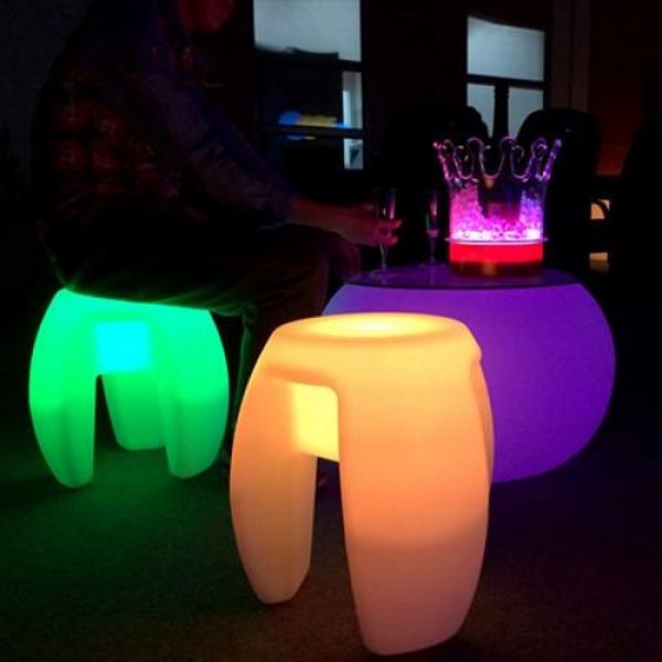 Hocker Beistelltisch LED Beleuchtung 16 Farben RGB wiederaufladbare Fernbedienung - VDD World