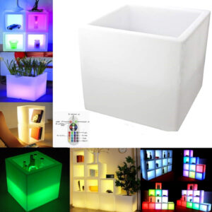 Offene quadratische LED-Würfelbeleuchtung 16 Farben RGB-Weiß wiederaufladbare Multifunktionsfernb