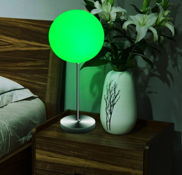 Stehende Tischlampe Nachtlampe LED 16 Farben RGB weiße Schreibtischlampe Fernbedienung - VDD World DE