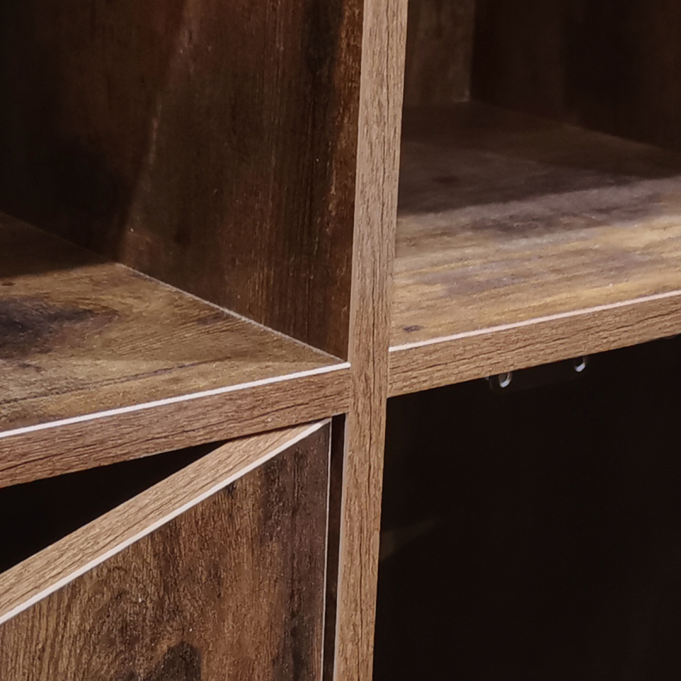 Bücherregal Vakkie 9 Fächer - Aufbewahrungsschrank - Wandschrank - braun walnussfarben - VDD World DE Bücherregal Vakkie 9 Fächer - Aufbewahrungsschrank - Wandschrank - braun walnussfarben - VDD World DE