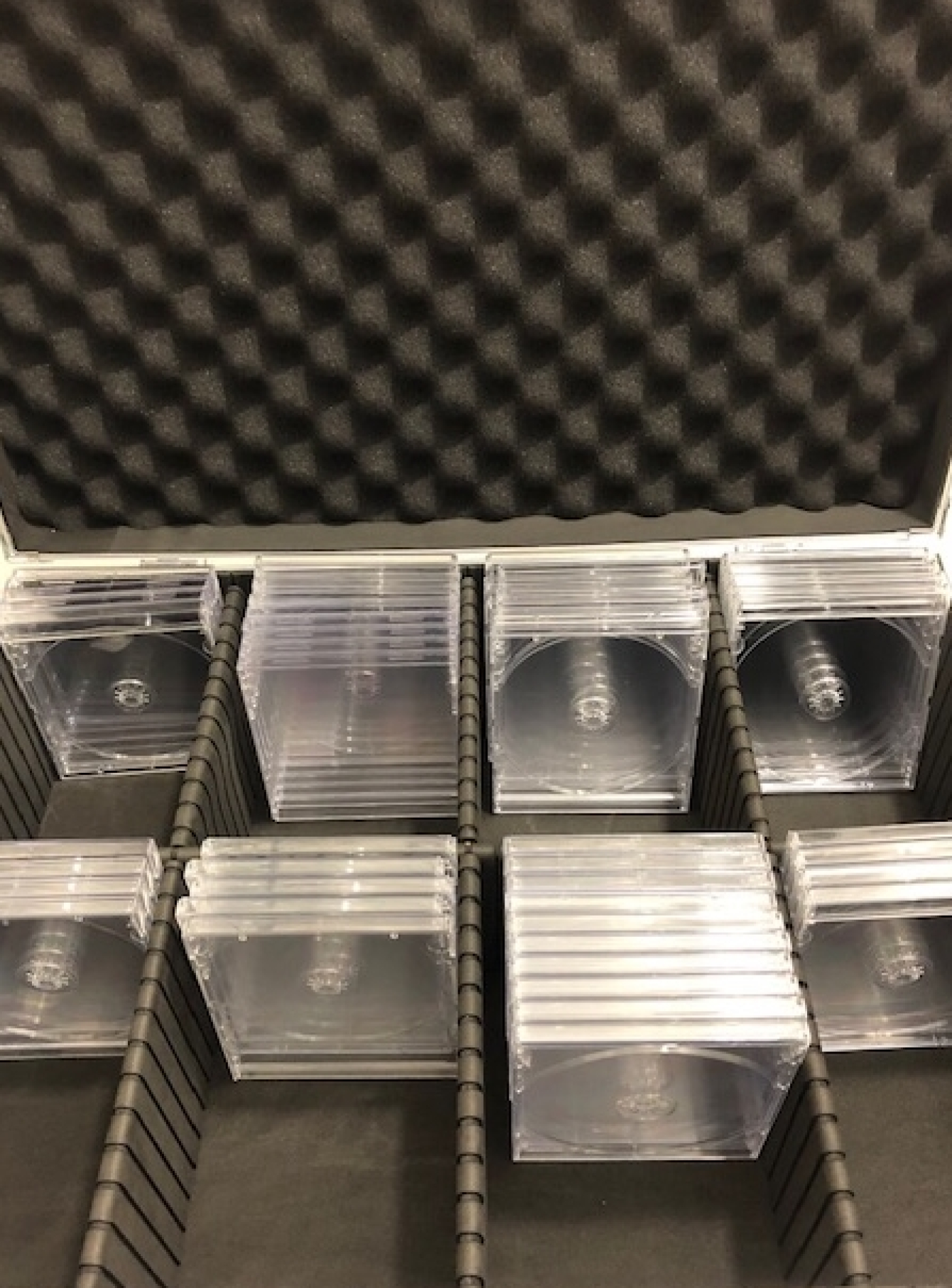 CD-Hülle DJ-Hülle für 140 CDs silber - alternatives Bild