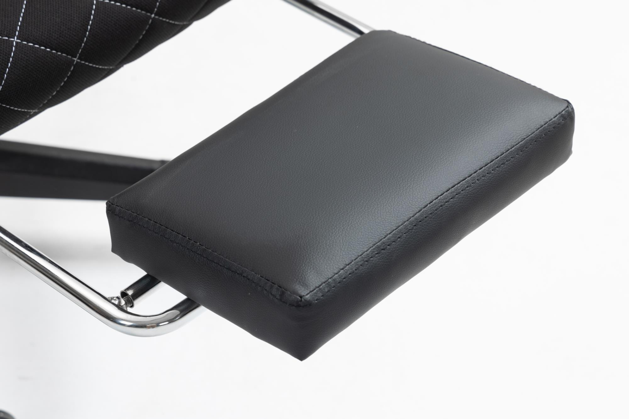 Spielstuhl Classic - Bürostuhl - Fußstütze - Stoffpolsterung - schwarz - VDD World DE Spielstuhl Classic - Bürostuhl - Fußstütze - Stoffpolsterung - schwarz - VDD World DE