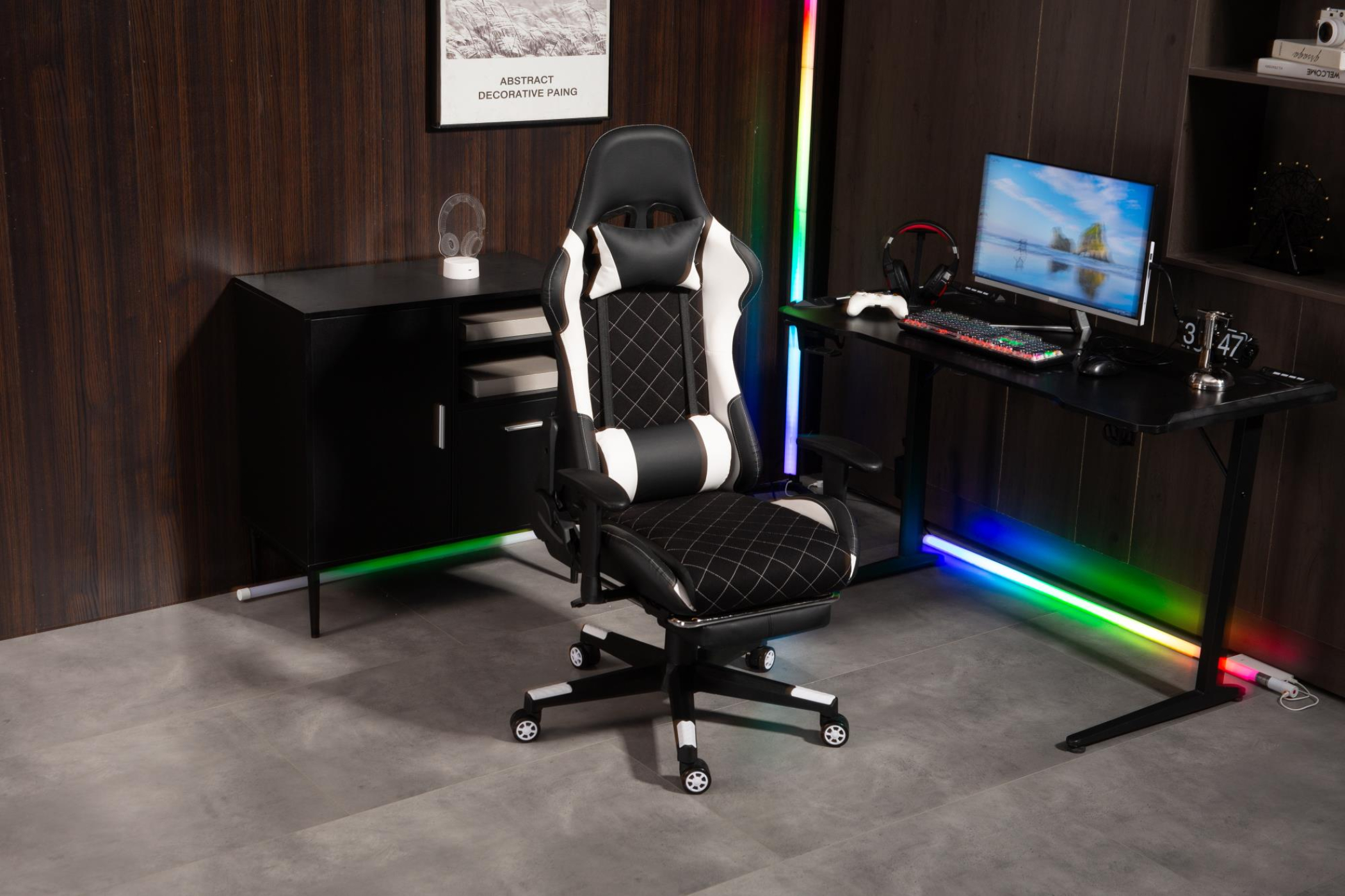 Spielstuhl Classic - Bürostuhl - Fußstütze - Stoffpolsterung - schwarz-weiß - alternatives Bild