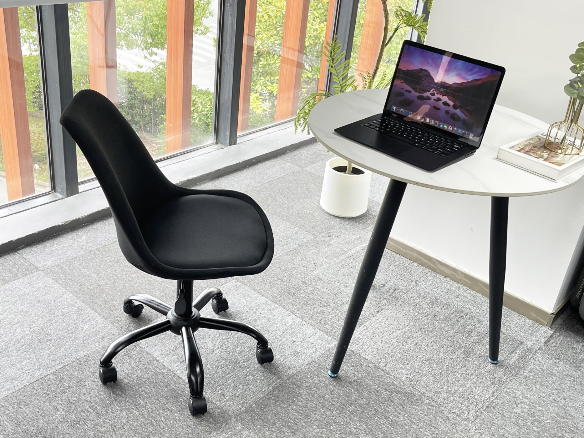 VDD - Stoffschalensitz - Gestell mit Rädern - mobil - schwarz - alternatives Bild