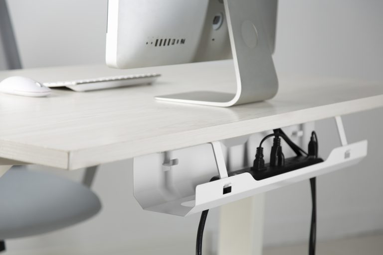 Kabelkanal für Untertisch - 60 cm breit - weiß - alternatives Bild